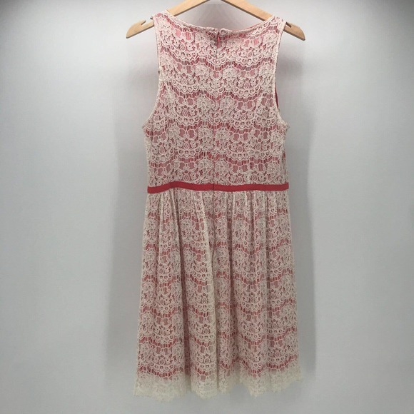 Elle Dress Womens 8 Coral Ivory Lace Overlay Fit & Flare Sleeveless Lined Ribbon - Picture 2 of 7